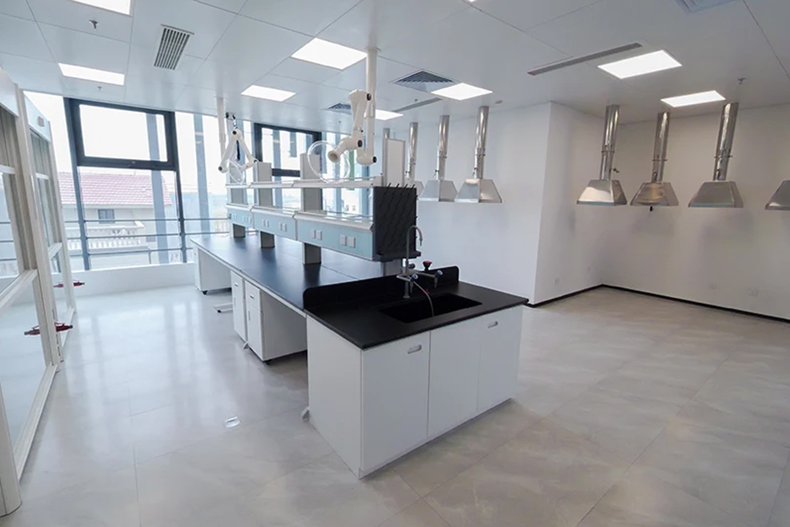 專業(yè)實驗室裝修公司 專業(yè)實驗室裝修公司